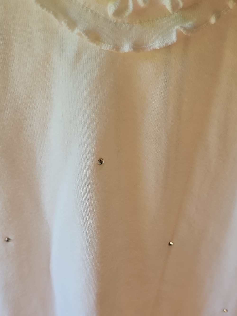 👚Quacker Factory White Long Sleeve Ruffle & Rhinestone Top - Picture 5 of 8